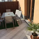 شقة Slunecnice S Terasou تشيسكي بوديوفيتسه